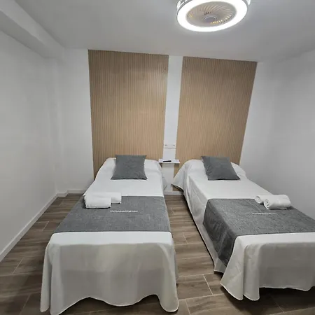 Alameda Centro Levante Бенидорм