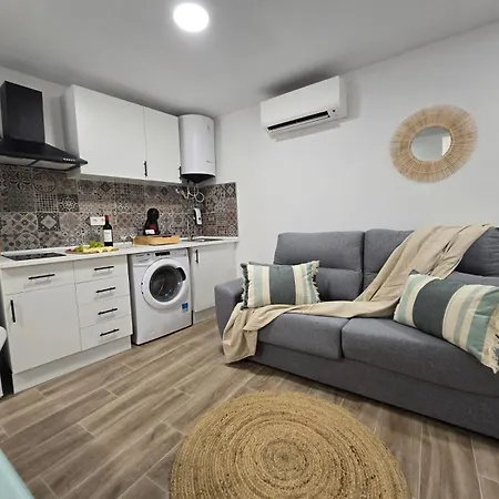 Alameda Centro Levante Бенидорм